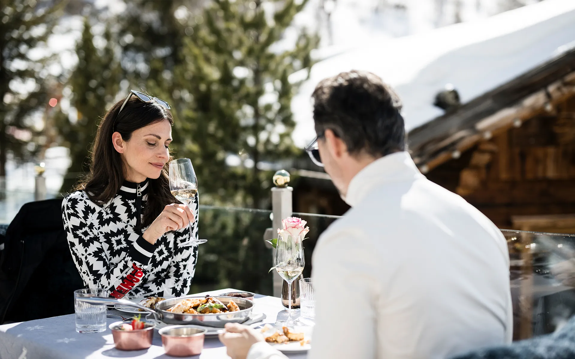 Hochfirst_1920x1200_Terrasse_(c)-Hannes-Niederkofler_HQ_255_DSC7384_web