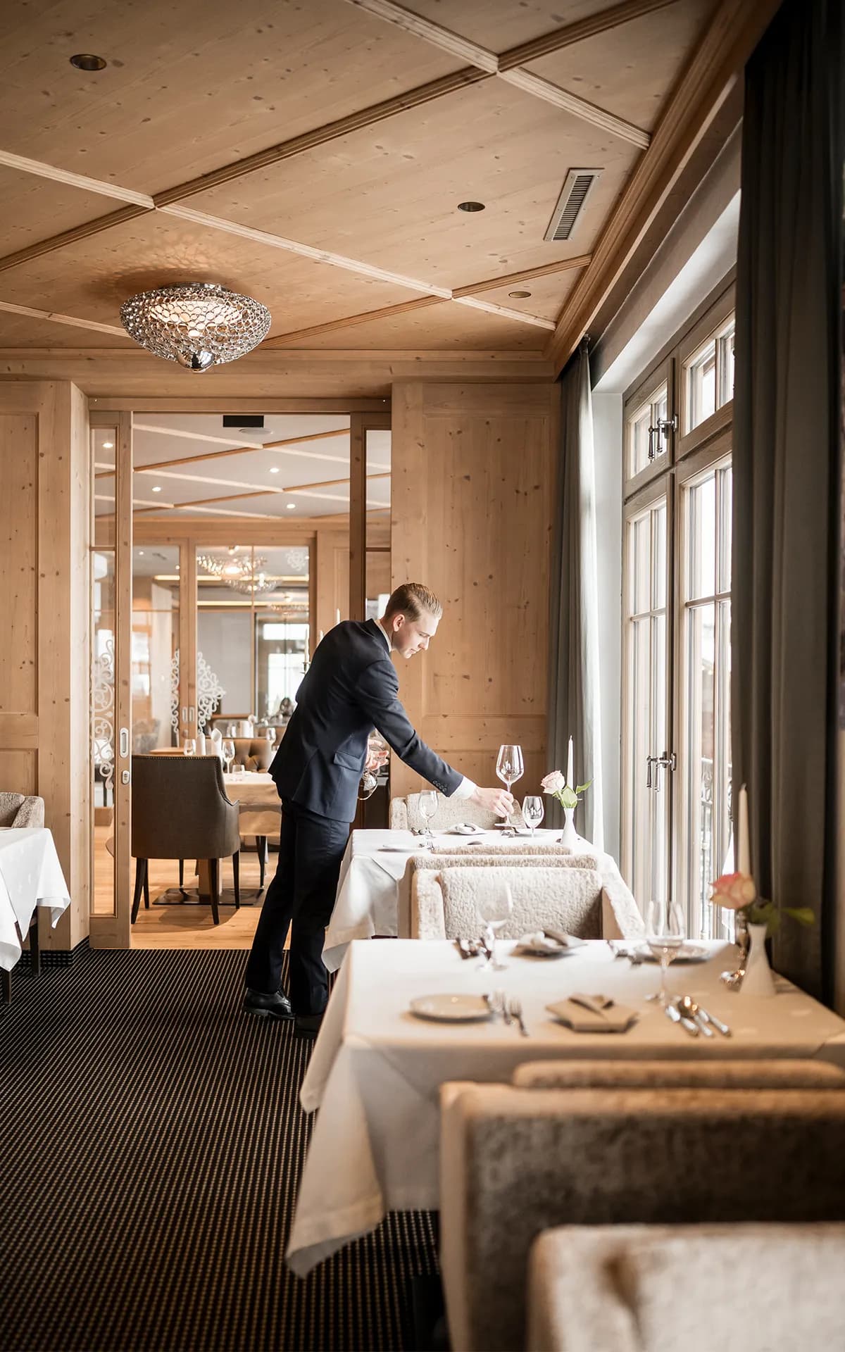 Hochfirst_1200x1920_Restaurant_(c)-Hannes-Niederkofler_HQ_068_DSC4052_web