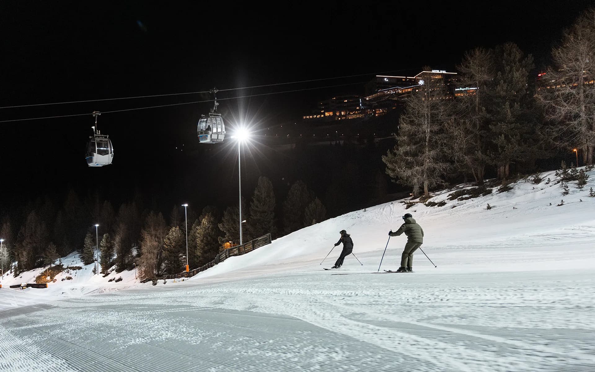 Hochfirst_1920x1200_Gurgl_Nachtskilauf
