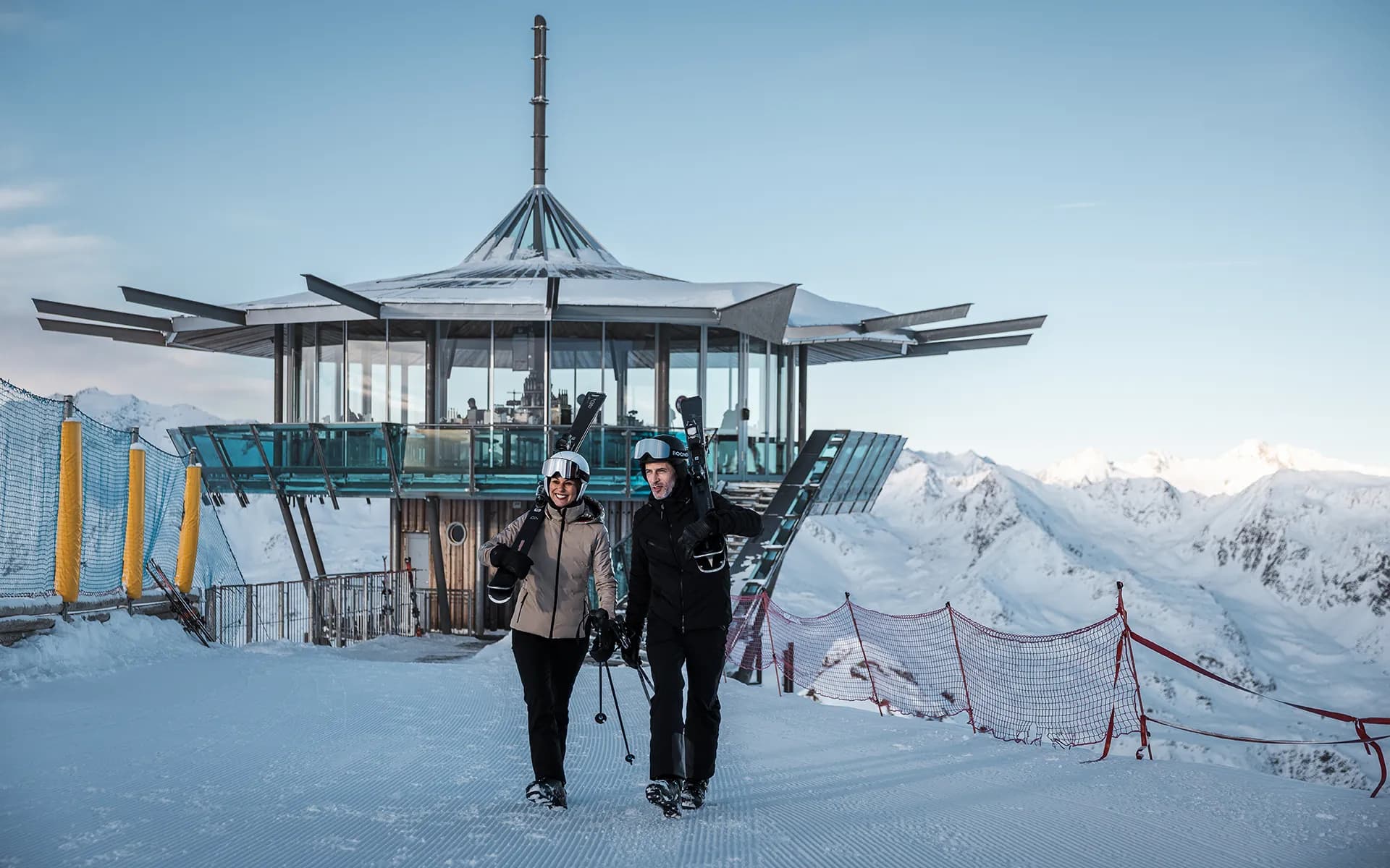 Hochfirst_1920x1200_TVB-Oetztal_gurgl_skifahren_roman_huber_13_23_web